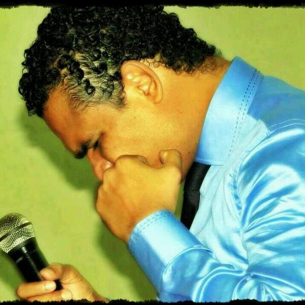 Pr_Ribamar's tweet photo. oremos http://t.co/v3MQKrSlhE