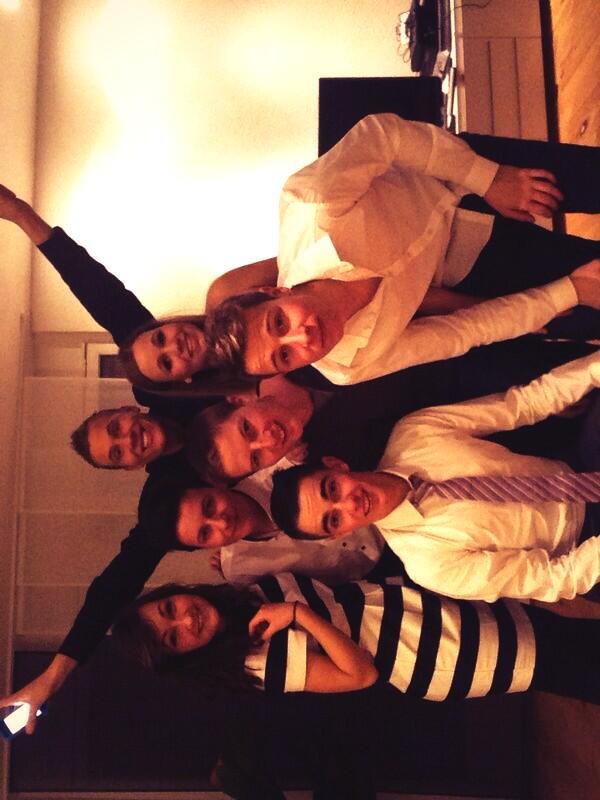 antoinepugin1's tweet photo. Tcheu ce nouvel an 💥🍹❤️🎉💪 http://t.co/GJYg94kzGX