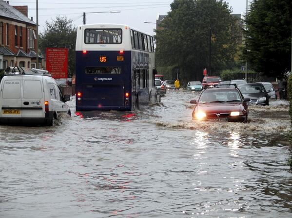 CowleyRoad's tweet photo. Remember the good old days? #ox4 #oxford http://t.co/T3BHsUepo6