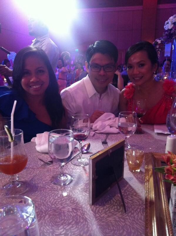 floca10's tweet photo. #boyceblas all glammed up! http://t.co/iFGDRECemV