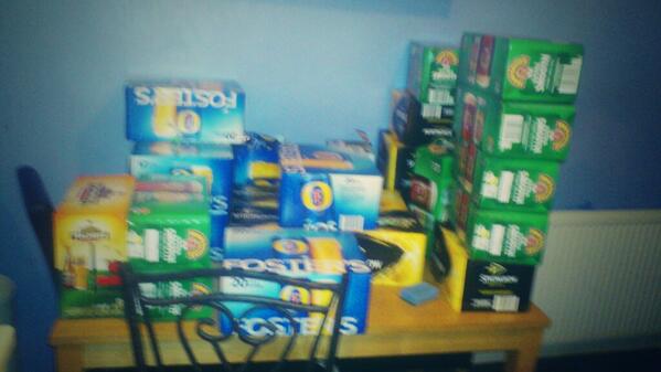 KierannCharles's tweet photo. Anyone want a beer? http://t.co/dDTQX7RgNl