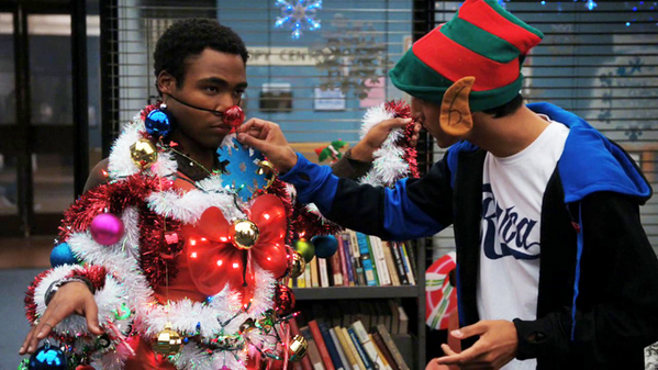 CommunityTV's tweet image. ♫ O Christmas Troy, O Christmas Troy! ♪ #Community