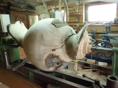 Die Seele des Baumes lebt im Gefäß weiter.