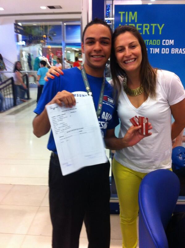 Aline Castelo tweet media