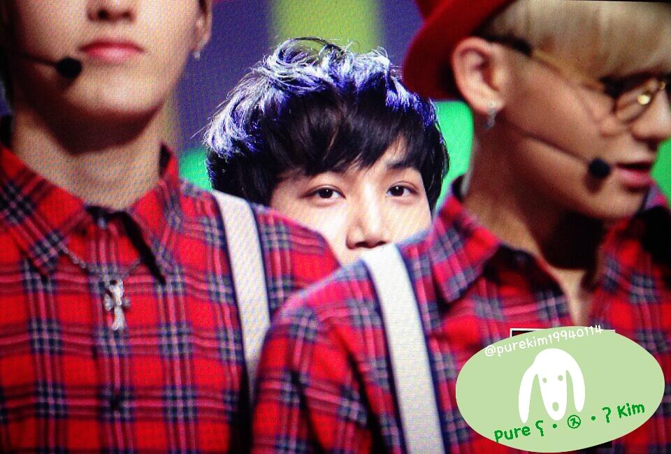 BcBgOhoCcAAaM80.jpg:large