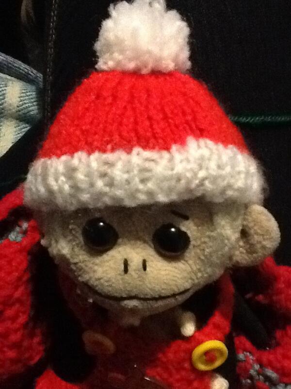 moochtmonkey's tweet photo. Hehe, I have a new hat. Do you guys like it? http://t.co/2W85bSr7Le