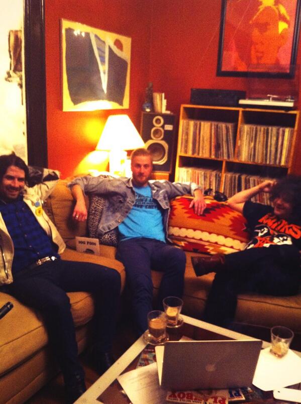 RandyMichael007's tweet image. Working on Wayne's world meets Yo MtV raps!!! @UltimateLounge music video show.