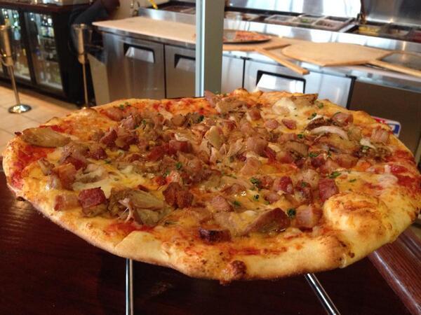 WC Louisville KY on Twitter: quot;TOTD, Bacon, Chipotle Cheddar, and Cilantro! @PapalinosPizza  947 