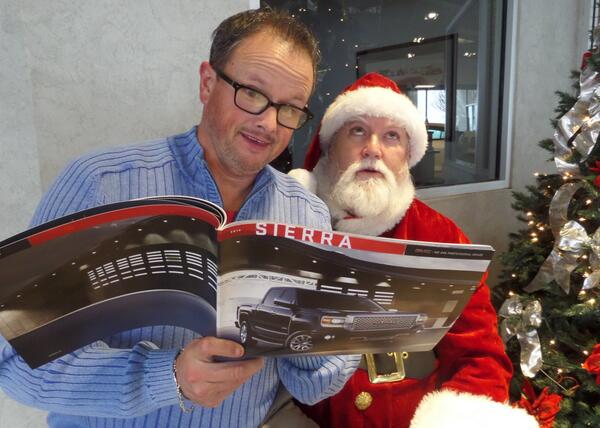 Danny_Benites's tweet image. Contrary to co-workers skepticism, I know that Santa took my requests to heart.  #santaisforreal #Ibelieve