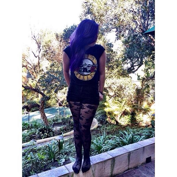 ddlovato tweet picture