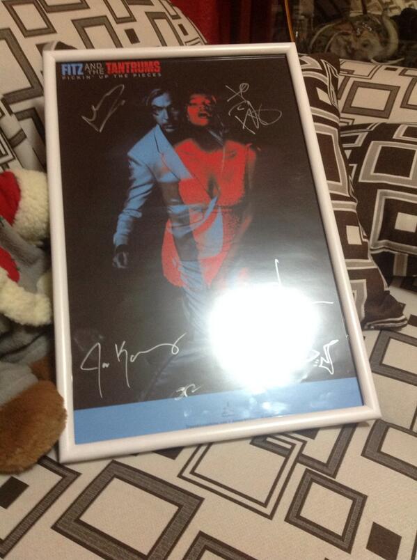 Fitztantrumsmx's tweet photo. Look @FitzAndTantrums @noellescaggs ! 😃 http://t.co/GOKwzazaWN