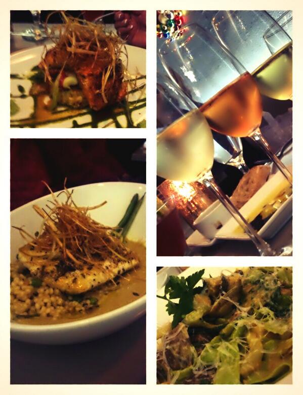 #seafood and #sparkling #wine mean holiday cheer for everyone.