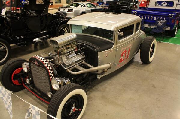 McACarFest's tweet photo. Getting ready for the Mcallen CarFest 2014 @ McAllen Convention Center. January 24-26, 2014.  Best Rat Rod! http://t.co/EvXI8e5O4d