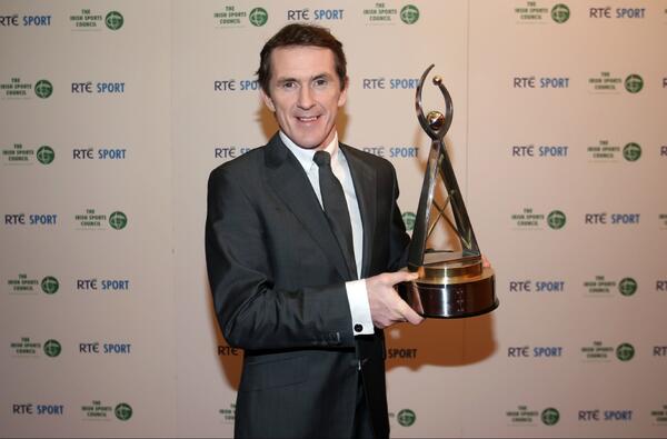RTESportAwards's tweet photo. Tony McCoy - RTÉ Sports Person of the Year for 2013 #RTESA http://t.co/zrDtfHzUjK