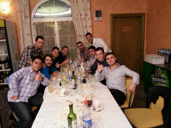 jmariblanca's tweet photo. #ASTONBIRRACHRISTMASDINNER http://t.co/5tA5PzU6cd