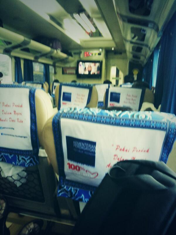 grace1301's tweet photo. Otw Jogja..... *o_o* http://t.co/MTRaoA9GgE