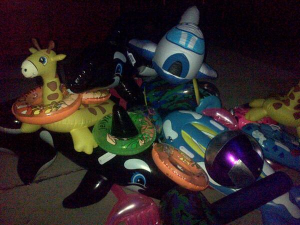 MikhaSC's tweet photo. ADELANTO #ANIVERSARIO3 #MIKHASC #EXPLOTA! http://t.co/kySVcYdjxB