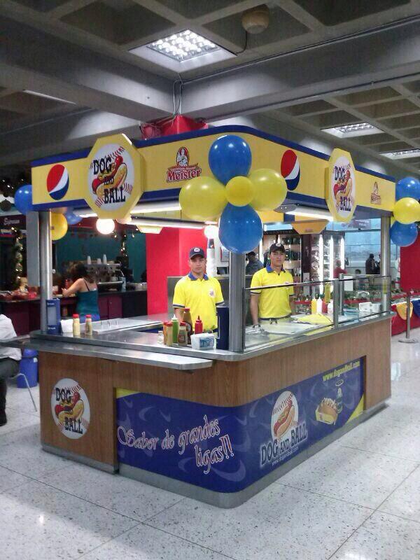 dogandball's tweet photo. Inauguramos bello módulo en el Aeropuerto de Barquisimeto, antes de volar disfruta de los mejores perros calientes! http://t.co/1RMOrJm94t