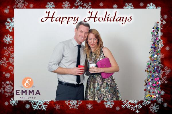 Love the <a href="/EmmaApproved/">Emma Woodhouse</a> holiday party photo booth! What a great idea.