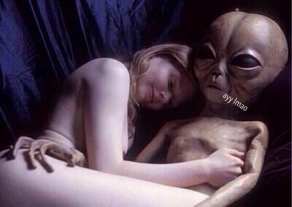 CocaineHadMe's tweet photo. Cocaine had me with your bitch like http://t.co/unkfLg2zID
