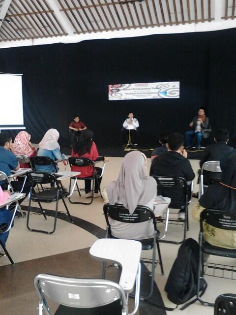 OrbitFoundation's tweet photo. Hello tweeps !! 
Hari inii orbit indonesia ngadain seminar &amp; talk show 
Ahypendidikan lohh . Check this out (^O^) http://t.co/mkMTIZUMte