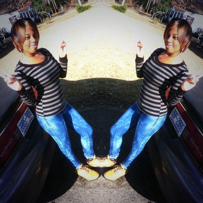 Watch Yours Truly...'s leaked NSFW photo on TwXstars