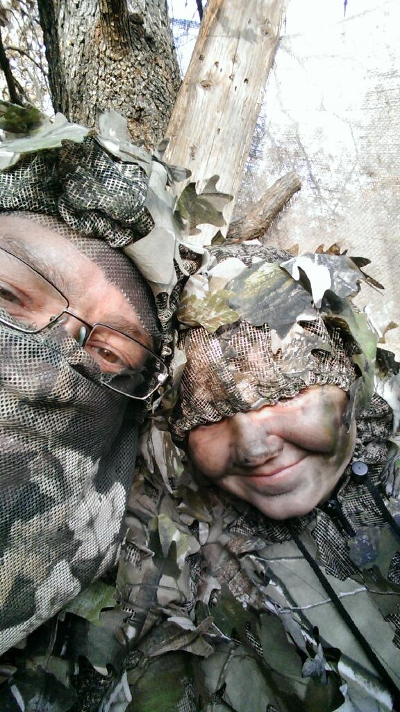 gilleys01's tweet photo. My daughter arissas first deer hunt. Proud of you. Good deer.. http://t.co/Y8Fak5MDsG