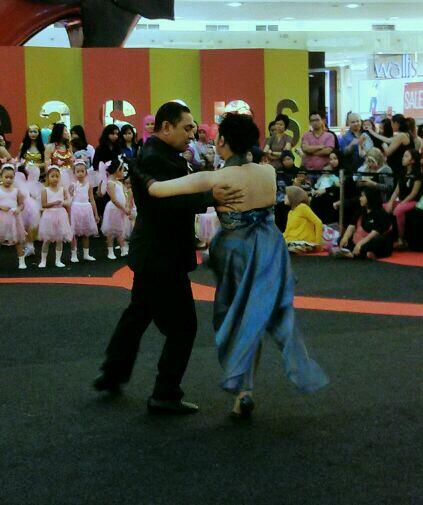 BTalentStudio's tweet photo. Salsa is in the house! Come and join our celebration at @senayancity. http://t.co/huDBuiVIYo