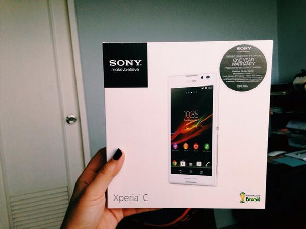 saabmagalona's tweet photo. Win 1 of 2 Sony Xperia Cs I'm giving away today. Merry Christmas, Saabscribers <3 just RT this and follow me to join http://t.co/bmEX4y10MI