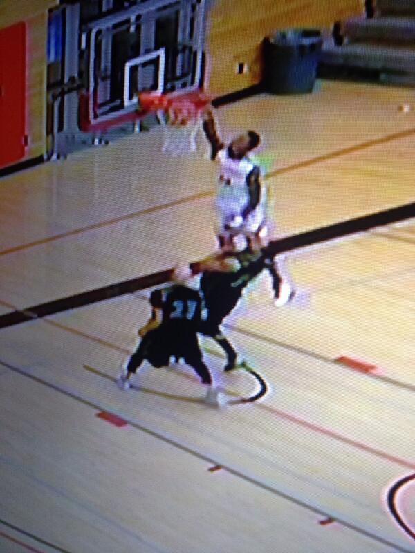 dwaredoesit_'s tweet image. #dunkface 😤😤😤