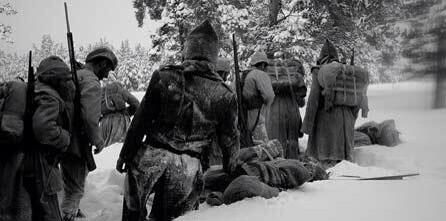 22 aralık 1914 te Sarıkamışta donarak şehit olan binlerce Türk Askerimizi rahmetle anıyoruz. Mekanları cennet olsun.