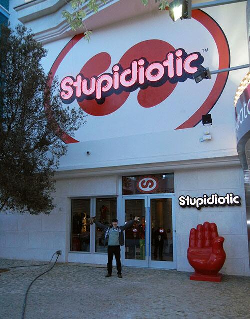 stupidiotic's tweet photo. Stupidiotic Las Vegas is now open for busy-ness. Wee-Hah! http://t.co/ZKhqUoJZQC