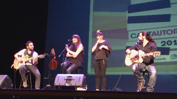 DesireeBadia's tweet photo. @franfermusica @Rozalenmusic @FansRozalen http://t.co/k7VFyhyRGY