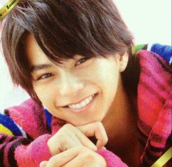kento_313_sz's tweet photo. #画像フォルダの後ろから5番目がお前に取りついている霊だ 

勝利w http://t.co/1iZIGpXUIq