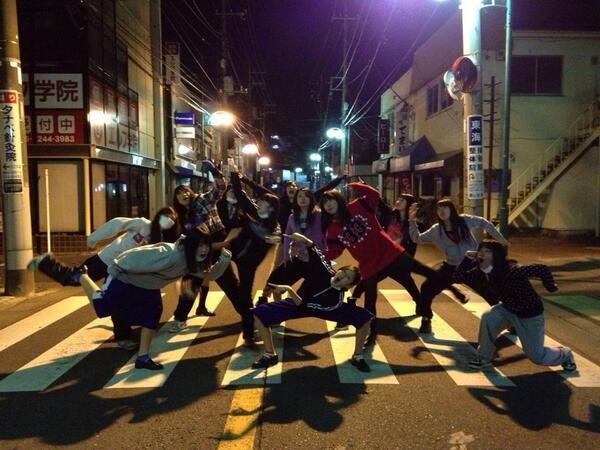 LP_dance's tweet photo. また���中に騒ぎたいな #LP9 http://t.co/WtAsAnRQo9