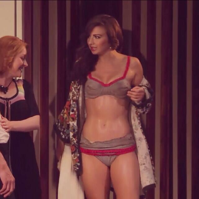 Zizi Strallen on X: "“@intimidating_em: One of many reasons to watch  @MerrilyWestEnd @ZiziStrallen http://t.co/rWd1nwLO7m” hahahaha gaaaad!!!  😳" / X