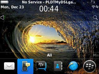 ivangatla's tweet image. WTF. Kanina pa ko walang signal ahh?? #Globeproblems #Globe