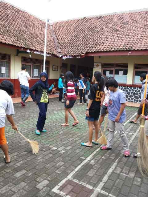 tarka_051's tweet photo. Tarka bebersih http://t.co/amHtIEDrC1