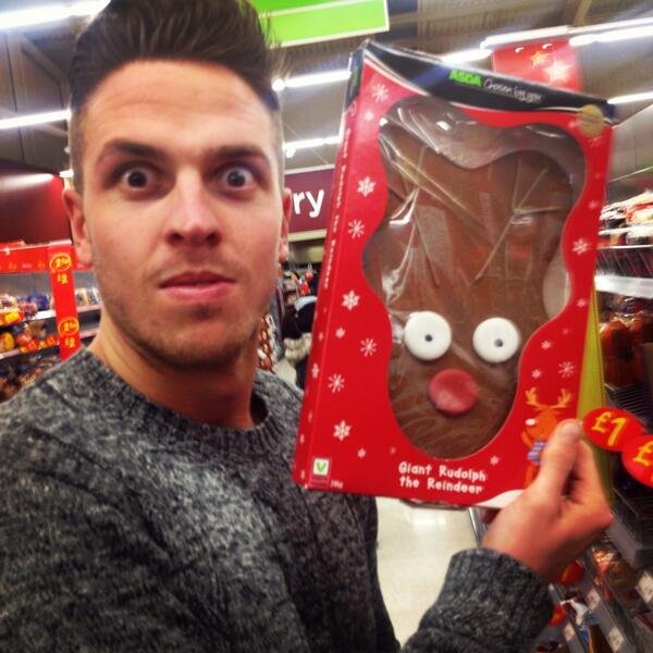 AmyAdeleScott's tweet photo. @LukeJoshuaScott new twin ket Rudolph 😳

#twin #bro #ket #Rudolph http://t.co/K9nESMMyxD