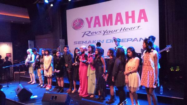 yamahaindonesia's tweet photo. Kolaborasi dari seluruh finalis #Finalcreativeclass @Y2CIndonesia http://t.co/QnVhWF77dU