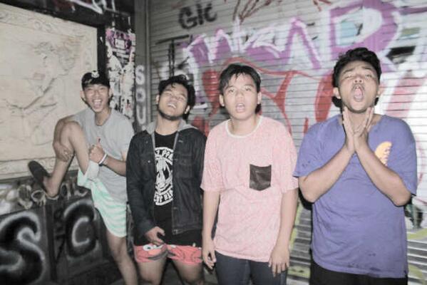 Amang Family tweet media