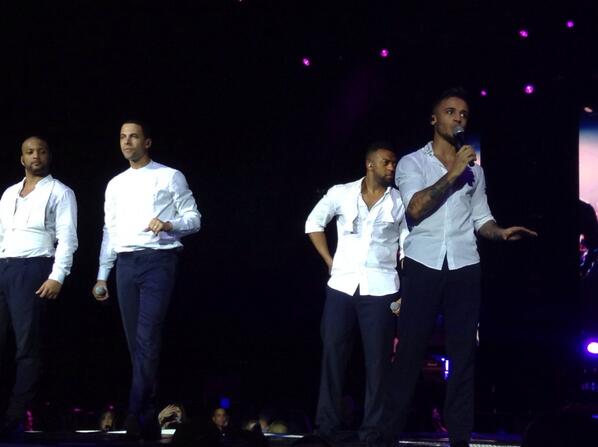 ReeOfficialFans's tweet photo. 4 Boys...JLS @AstonMerrygold @MarvinHumes @JBGill @Oritse #JLSForever <3 http://t.co/GldrTJuO80