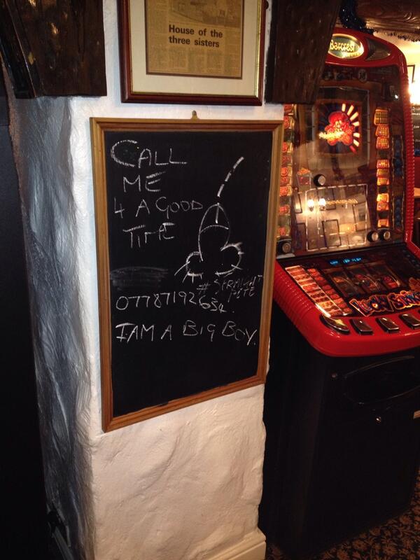 dazleach's tweet photo. @ComedyCocks not looking good for the landlord at our local @MaxMaxpa #blackboardchalk  @faxlad66 #straightpete http://t.co/ivpNwpCS2d