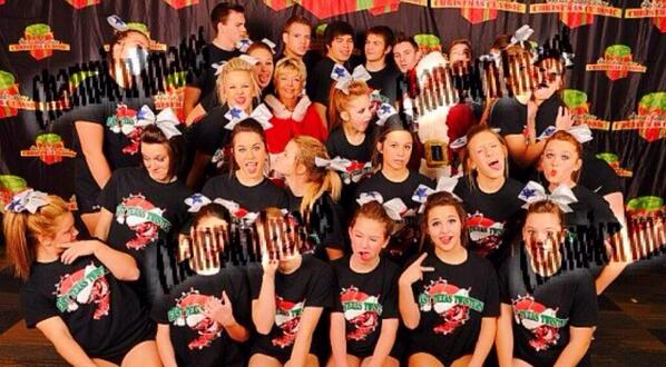 TheAshtonRogers's tweet photo. #TweetABondThatCantBeBroken @ETTwisters http://t.co/yVHR8wrgQH