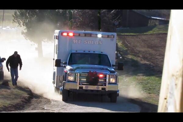 usapolicedept's tweet photo. Mt. Solon Fire/Rescue http://t.co/jpkC79zk8M