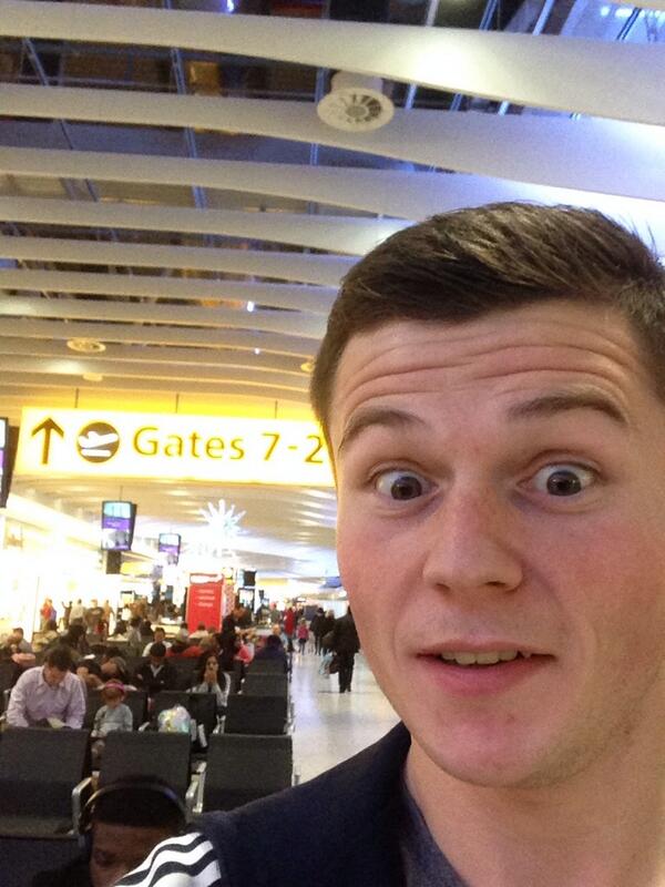 24TMoody's tweet photo. Pilgrimage to lad time begins.
@ashleyfloptins @Barber13ash @sleggett11 @OLochhead2  @d_snape21 http://t.co/Ue1XOMVdZJ