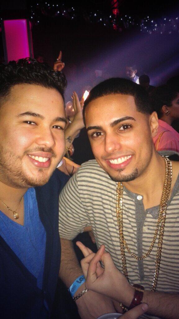 MikeElBeta's tweet image. Friday night; bumped into my LB Fufu at LaBoom Night Club!

#Phiotas #LB #LineBrothers #Spring12 #LaBoom #NightClub