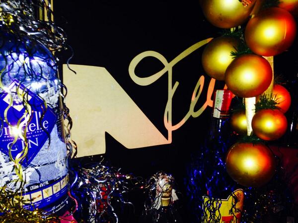 NuitMadrid2012's tweet photo. Las navidades llegan a @NuitMadrid2012... FELIZ NAVIDAD! http://t.co/lV94bOF7Ao