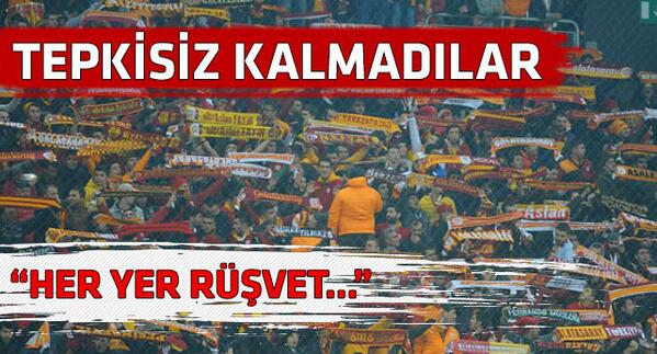 shaber_com's tweet photo. Galatasaray taraftarından 'yolsuzluk' tezahüratı! http://t.co/OtG1mwQ9o2 #EdepYaHu http://t.co/mKvKSM8HLd