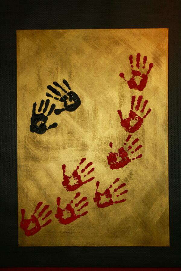 woonART's tweet photo. "Helping Hands" schilderij voor #SR13 hangt in het @DeBrasserieLwd waar je kunt bieden en een hapje kunt eten! http://t.co/J19Xq9p1cq